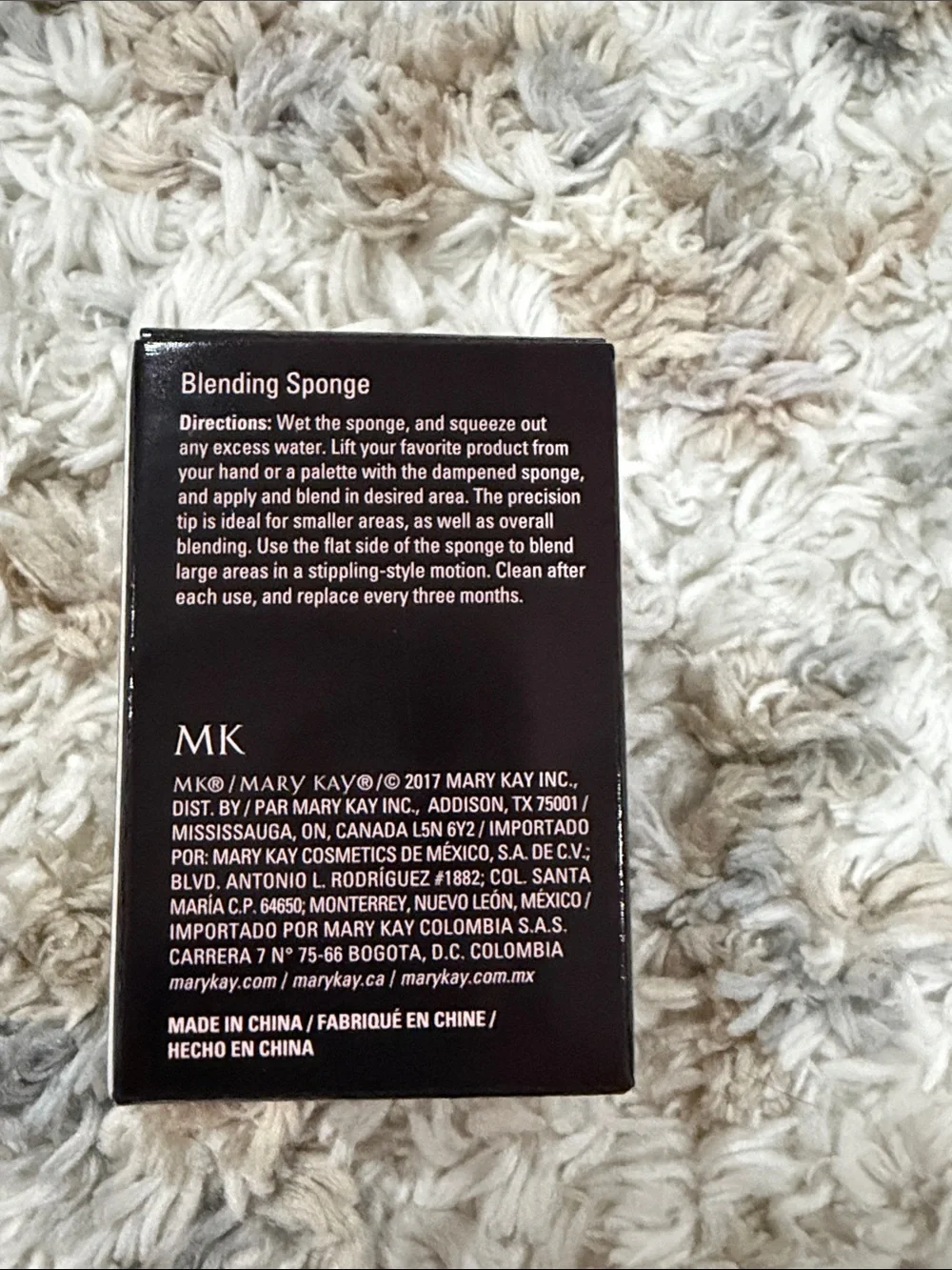 Mary Kay Black & Light Pink Blending Sponge Box